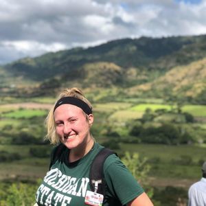 Meet your Posher, Sarah